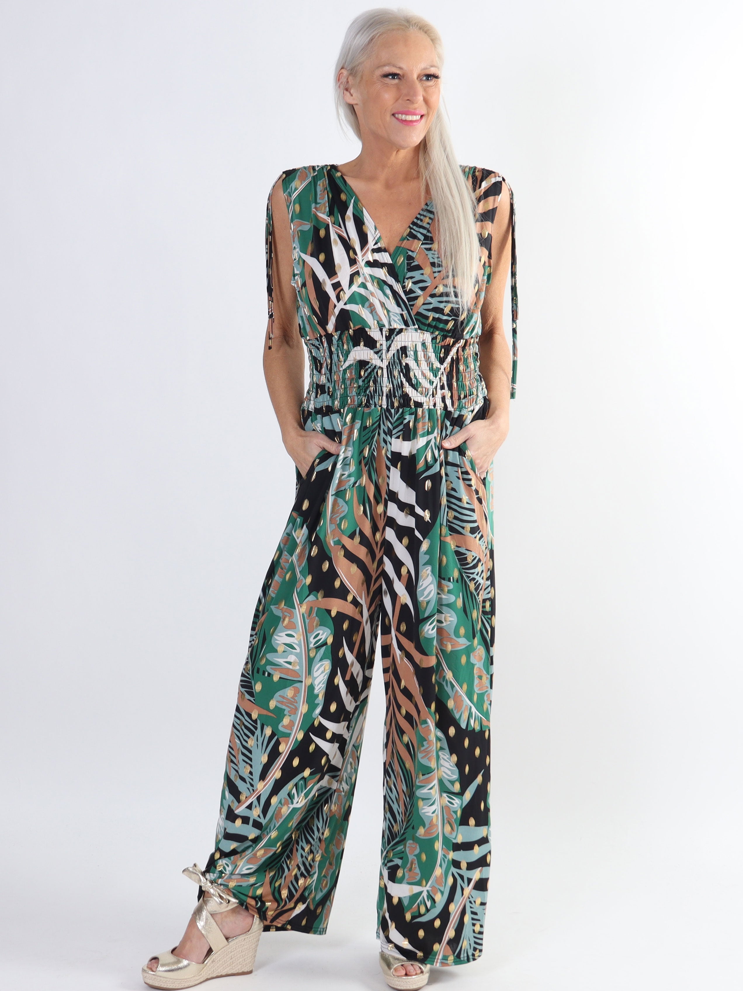 Pams Forest Jumpsuit N/S - Jumpsuit med bladmönster i plusstorlek